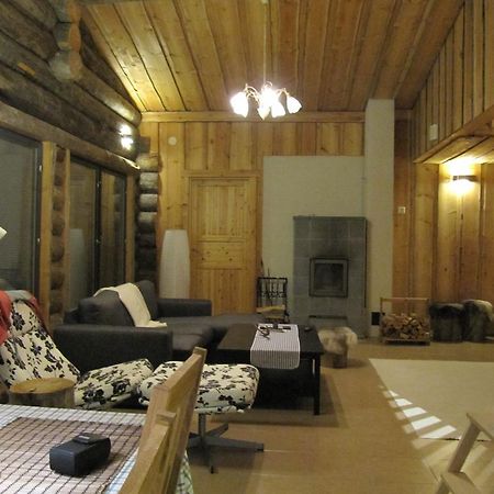 Revontuli Cottage Колари Номер фото