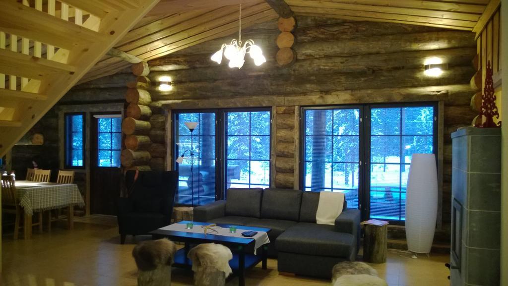 Revontuli Cottage Колари Номер фото